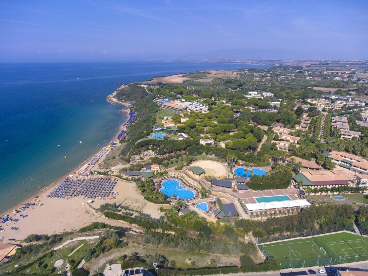 Th Le Castella - Baia Degli Dei Village Zewnętrze zdjęcie